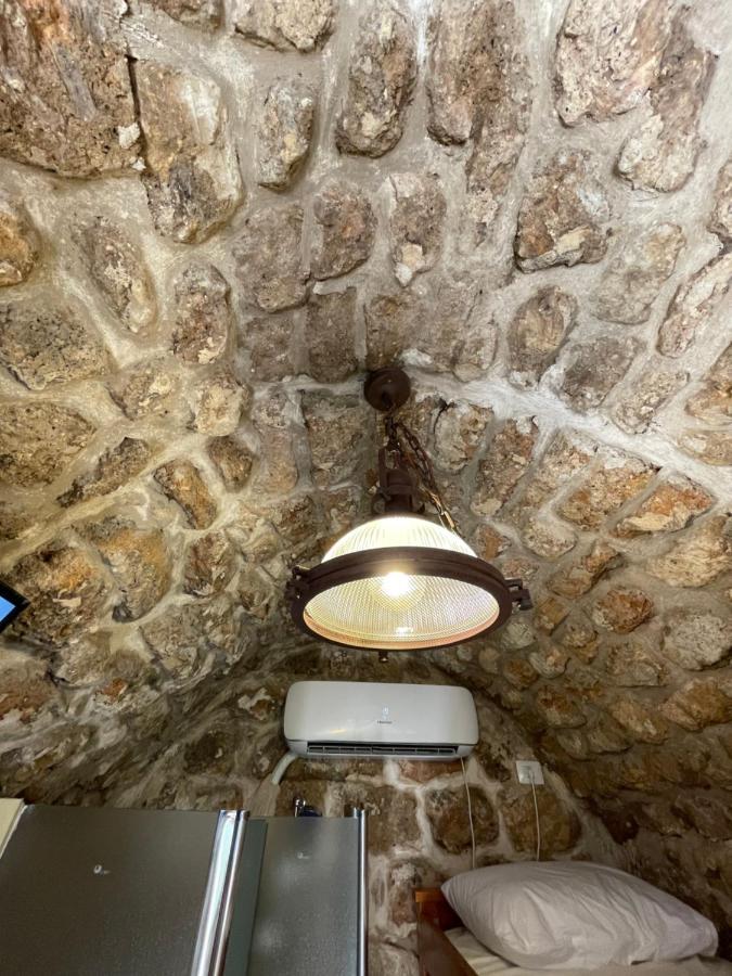 Апарт отель Hebi House Акко Экстерьер фото